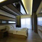 Marina Boutique Hotel 2*