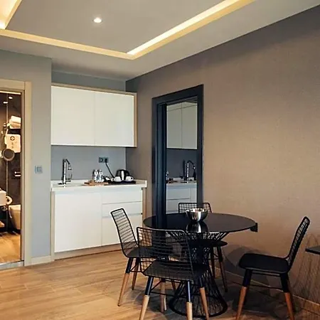 Marina Boutique Hotel